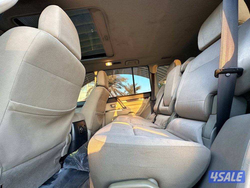 معرض القمة🚩11