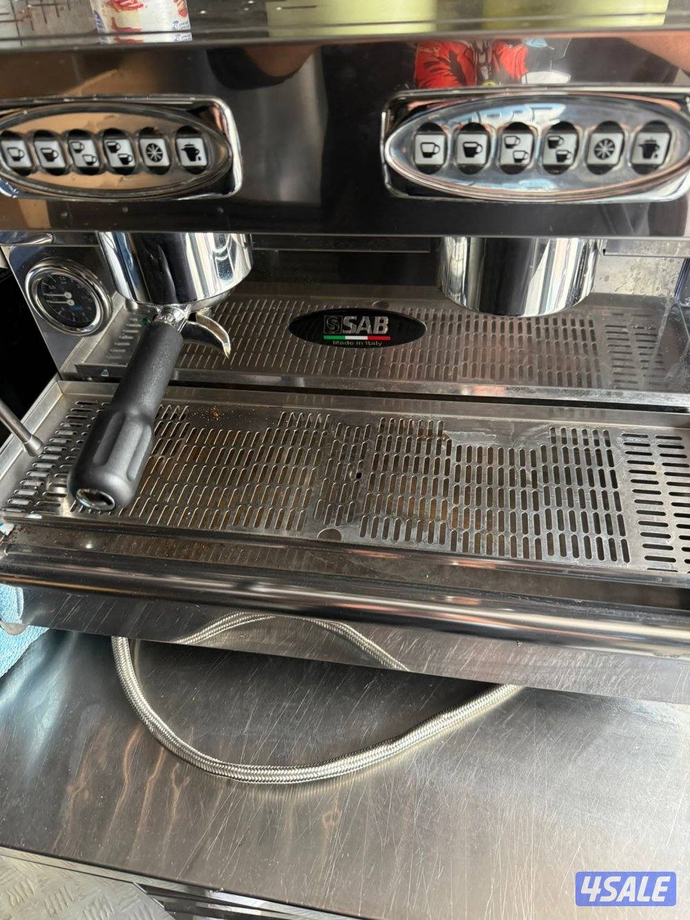 للبيع ماكينة قهوة0