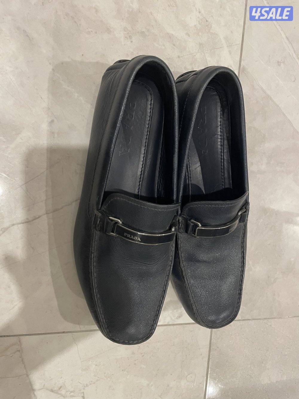 البيع جواتي مستعملة بحالة جيده اصلية PRADA و BALLY1