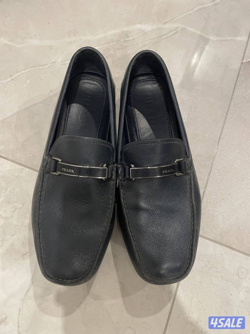 البيع جواتي مستعملة بحالة جيده اصلية PRADA و BALLY2