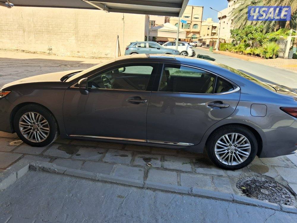 Lexus ES350 in good condition1
