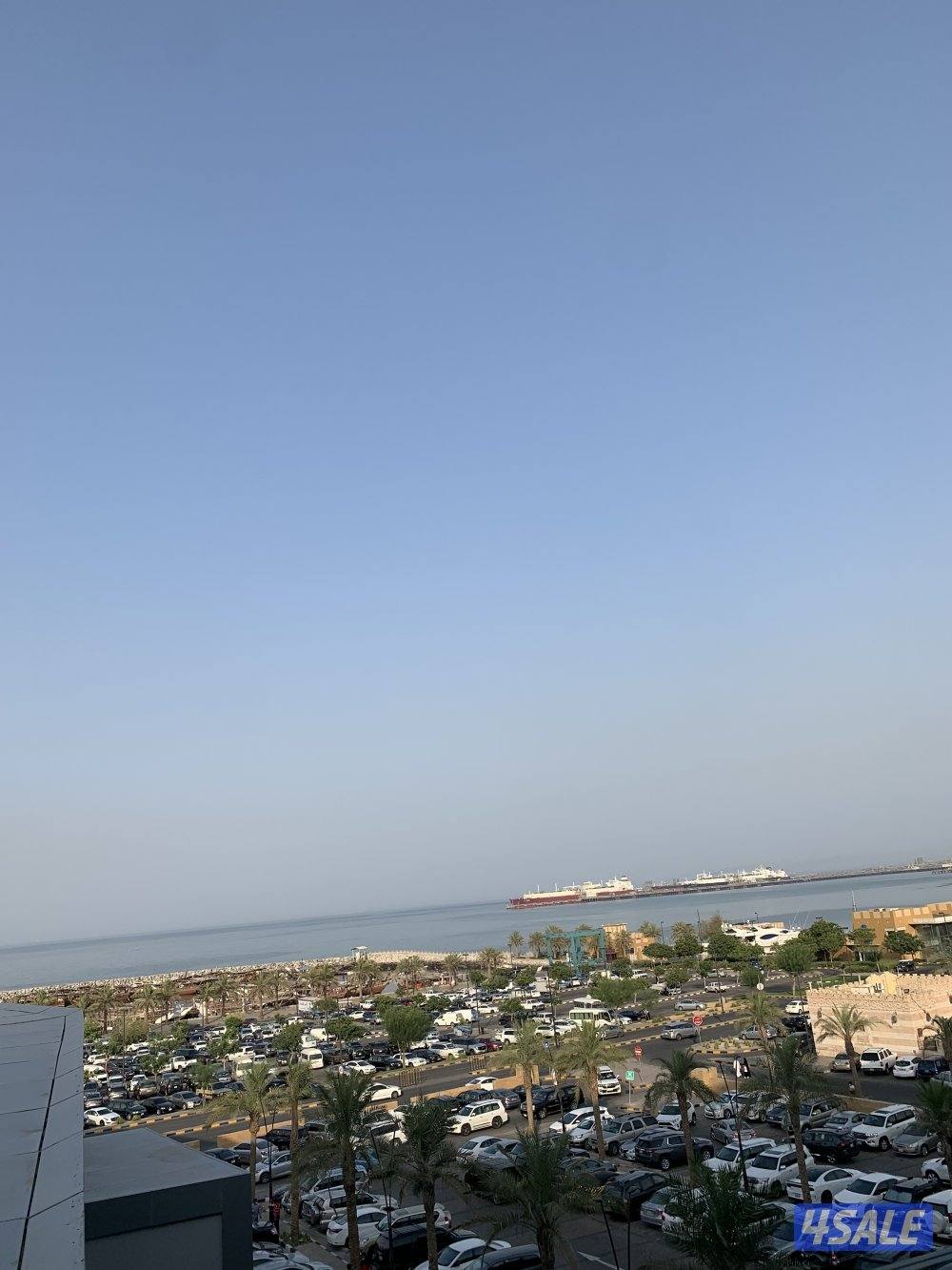 خبره عشر سنوات ابحث عن عمل مناسب1