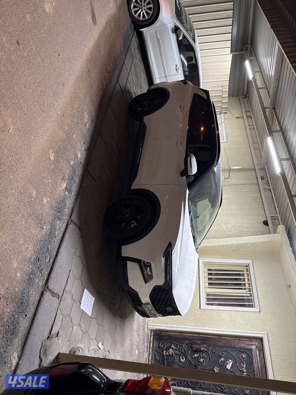 موديل 2023 ماشي 77 الف ابيض بانوراما الدرجه الثانيه سيرفيس  مدفوع 60