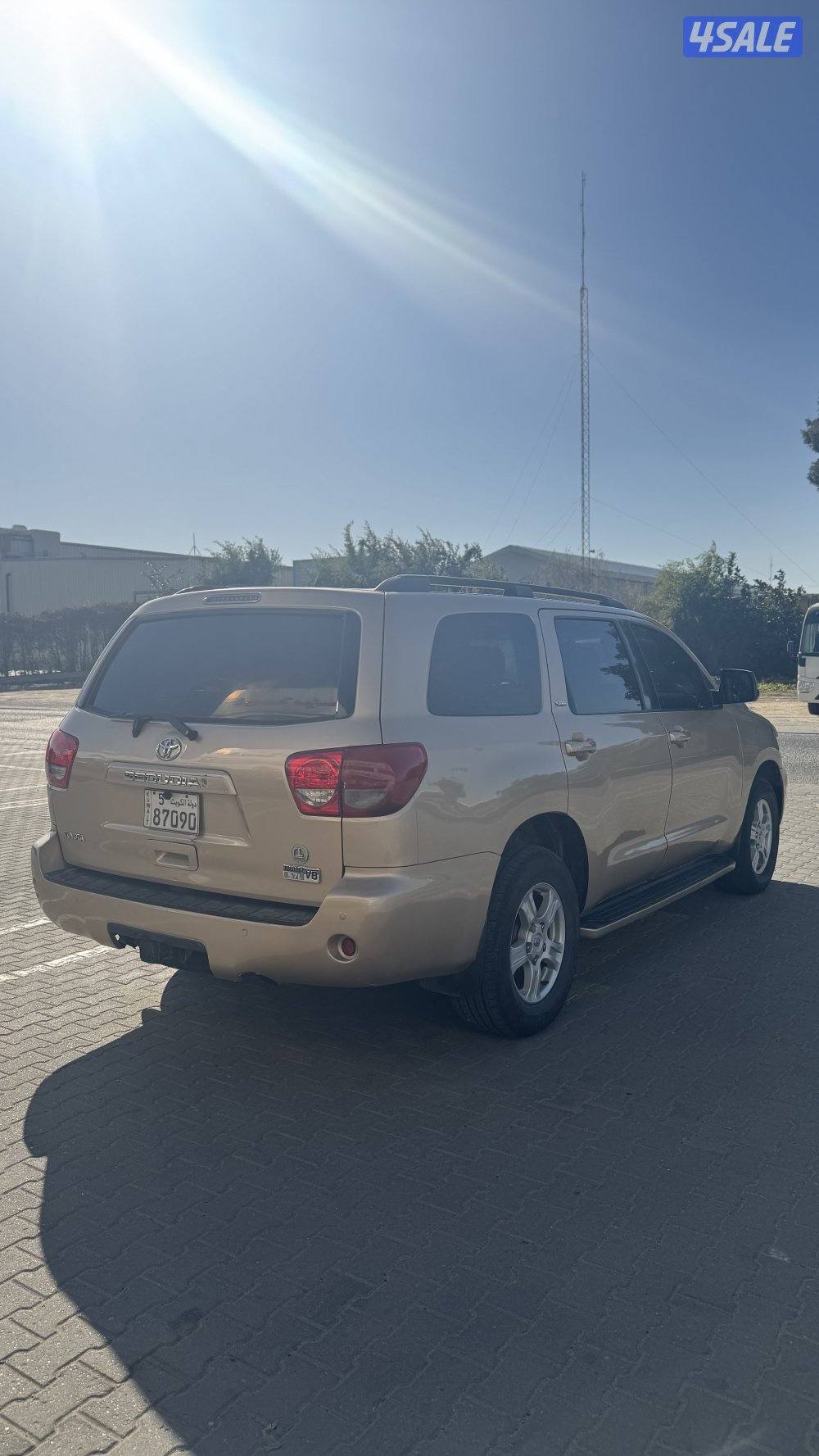 للبيع سيكويا 2010 وارد الساير شرط الفحص قير مكينه شاصي3