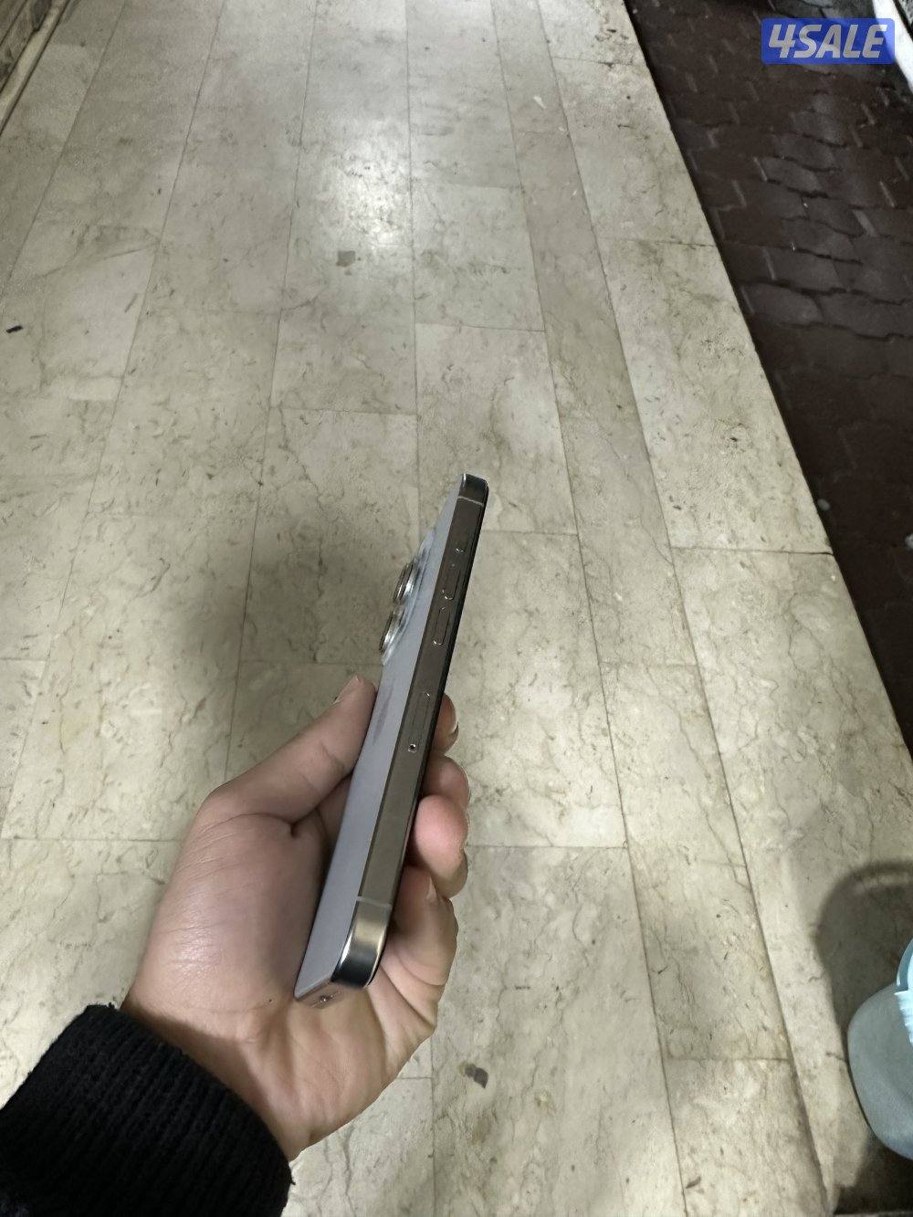 iPhone 15 pro ايفون ١٥ برو2