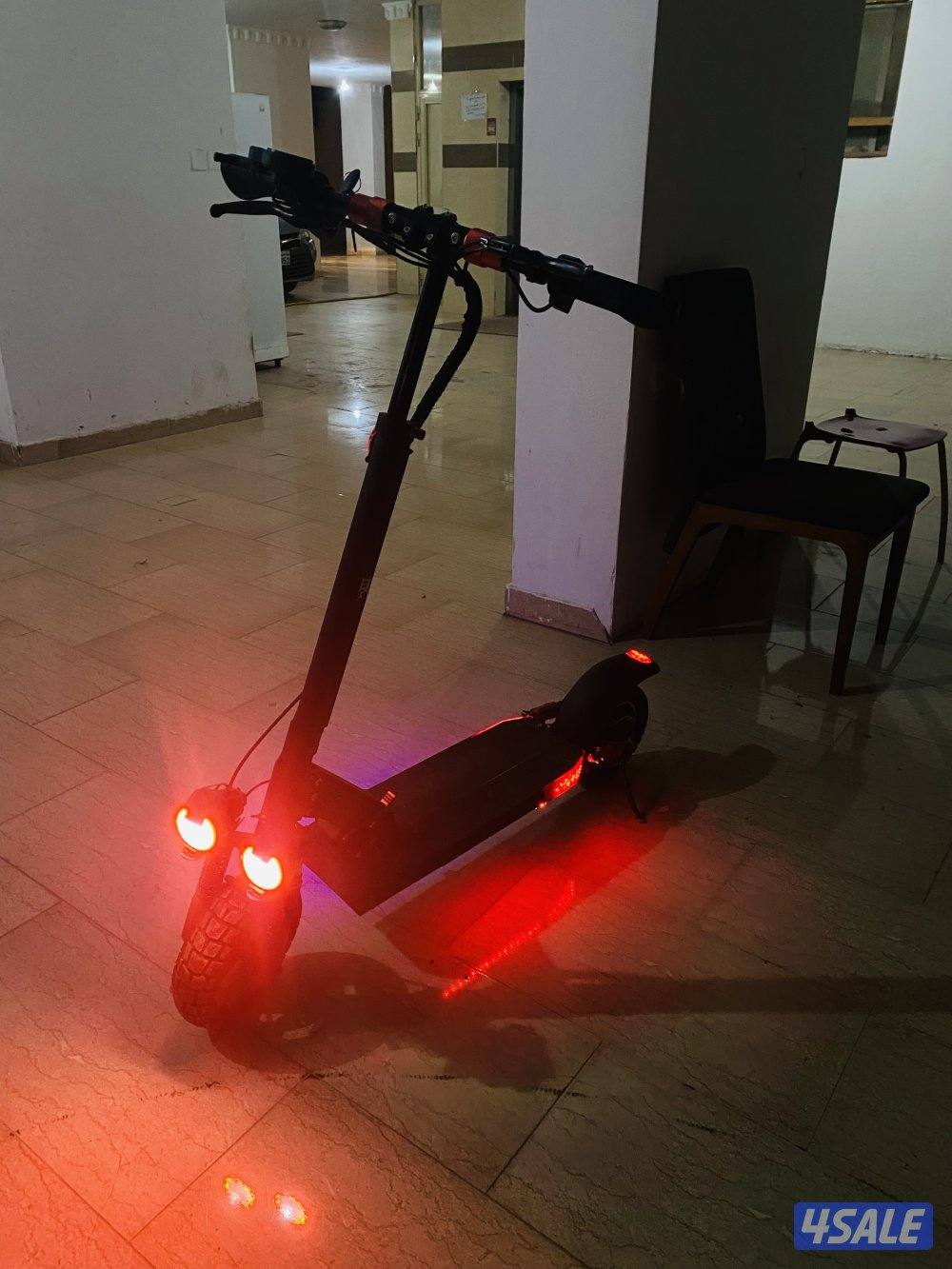 سكوتر كهربائي نظيف استعمال شهر5