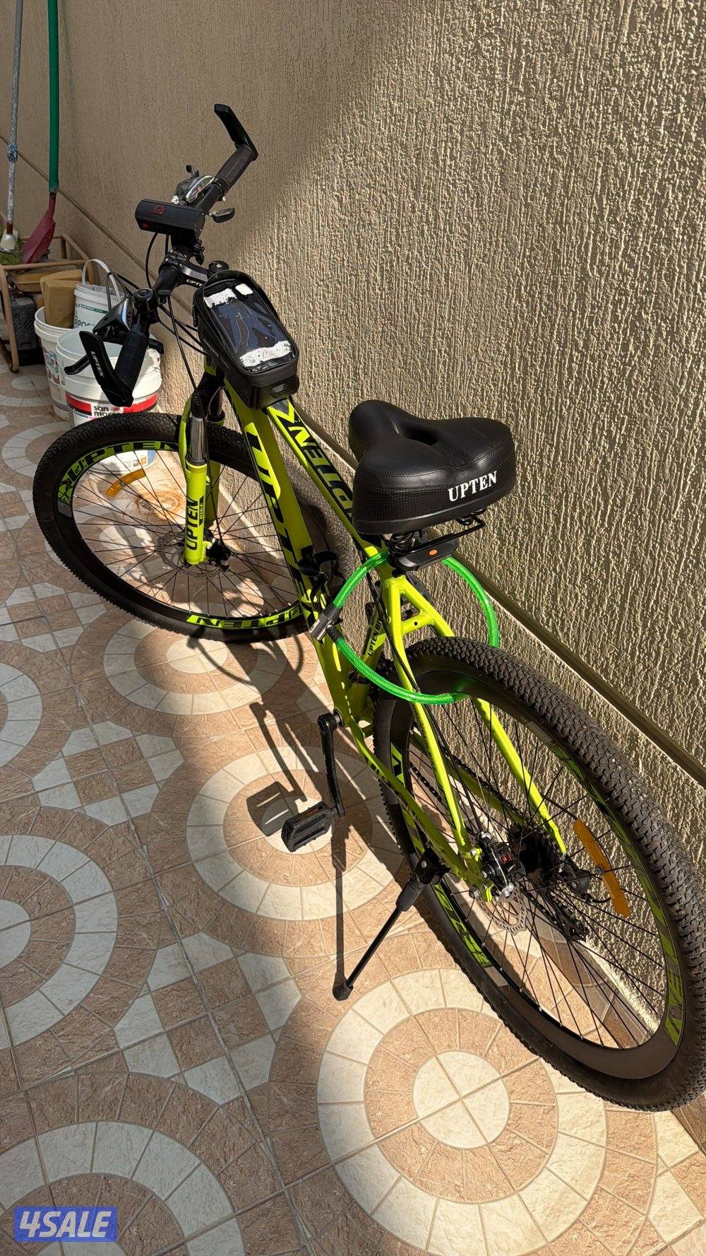 دراجة ماركة upten0