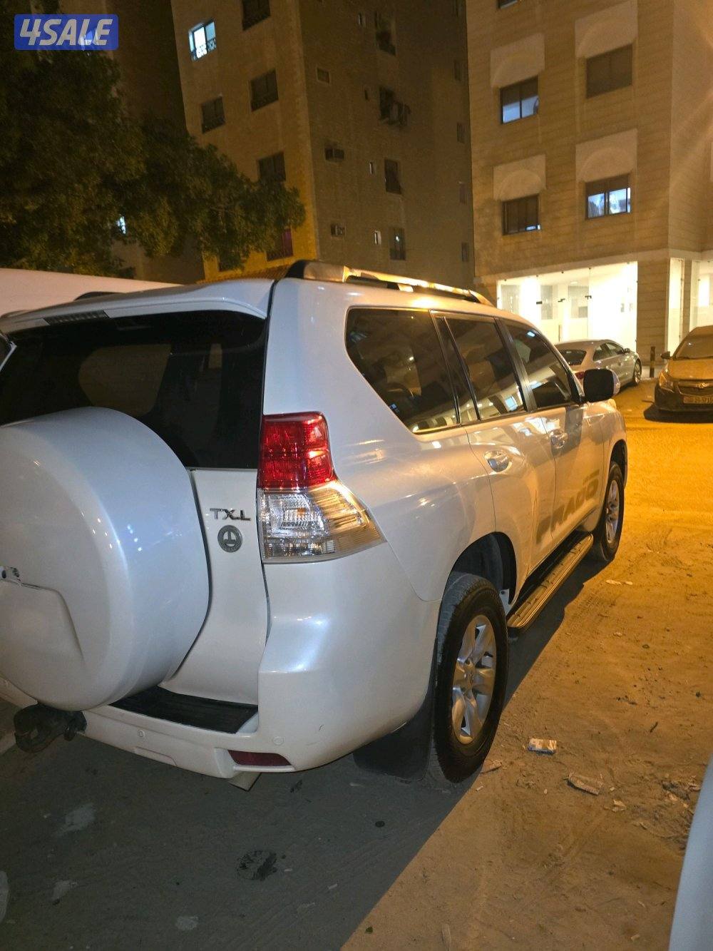 تويوتا برادو TXL موديل 2013  ما عدا الفتحه والشاشة شرط الفحص6