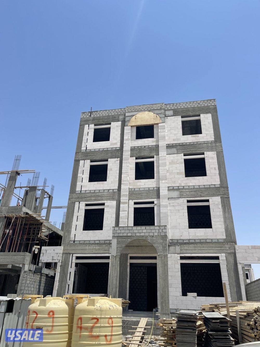 مقولات عامه هيكل أسودّ تشطيبات علي المفتح دقه في التنفيذ12