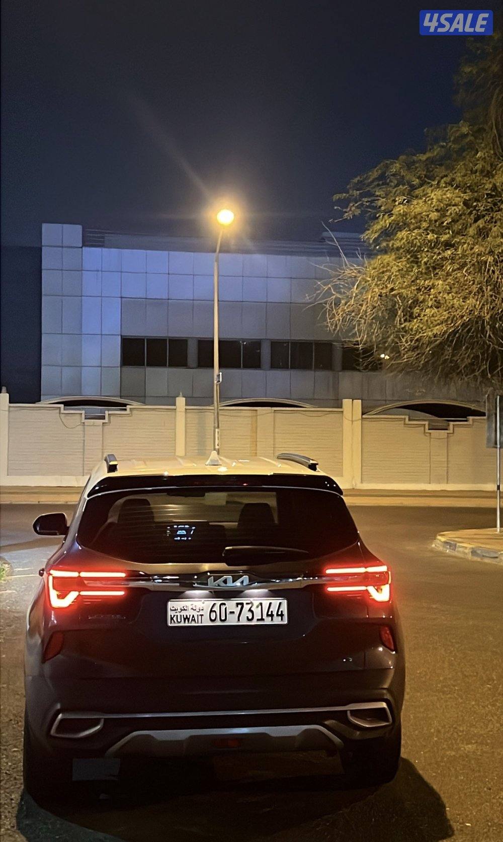 للبيع كيا سيلتوس رمادي ببيض3