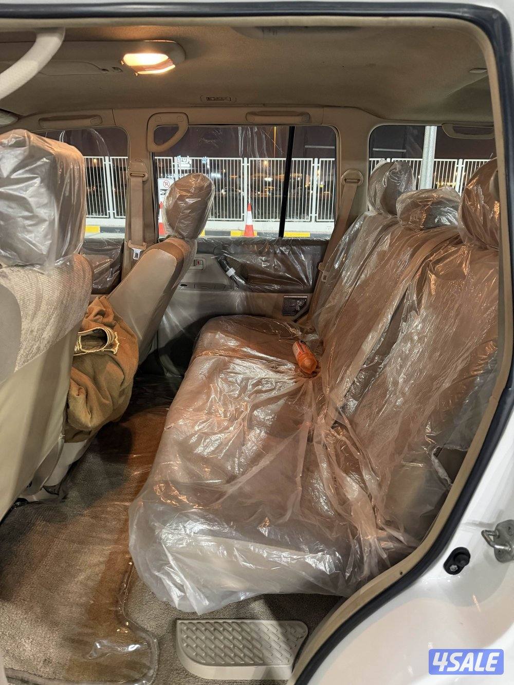 للبيع لاند 2000 مجدد بالكامل .4