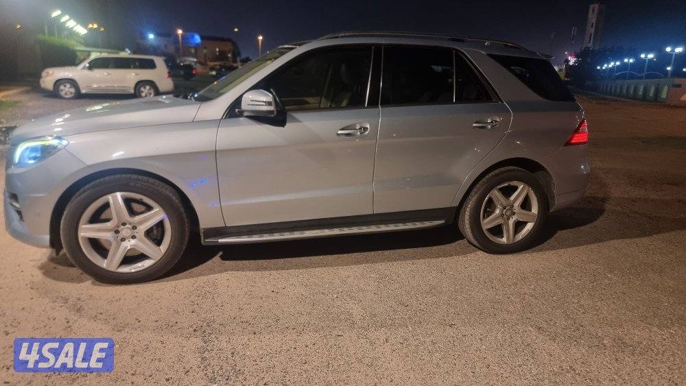 للبيع مرسيدس ML35010