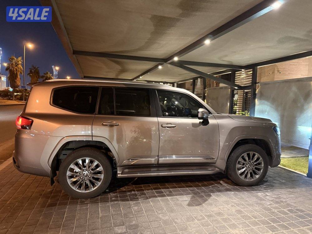 لاند كروزر GXR توين تيربو Arero موديل 20250