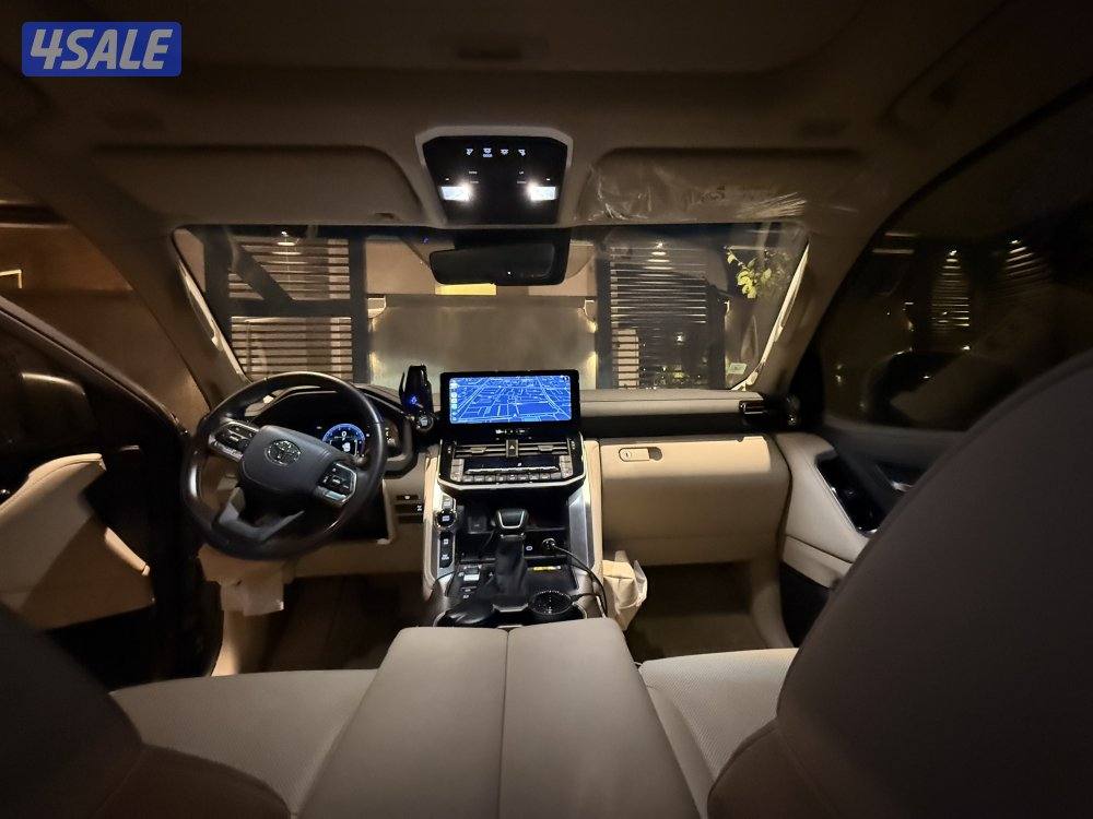 لاند كروزر GXR توين تيربو Arero موديل 20255