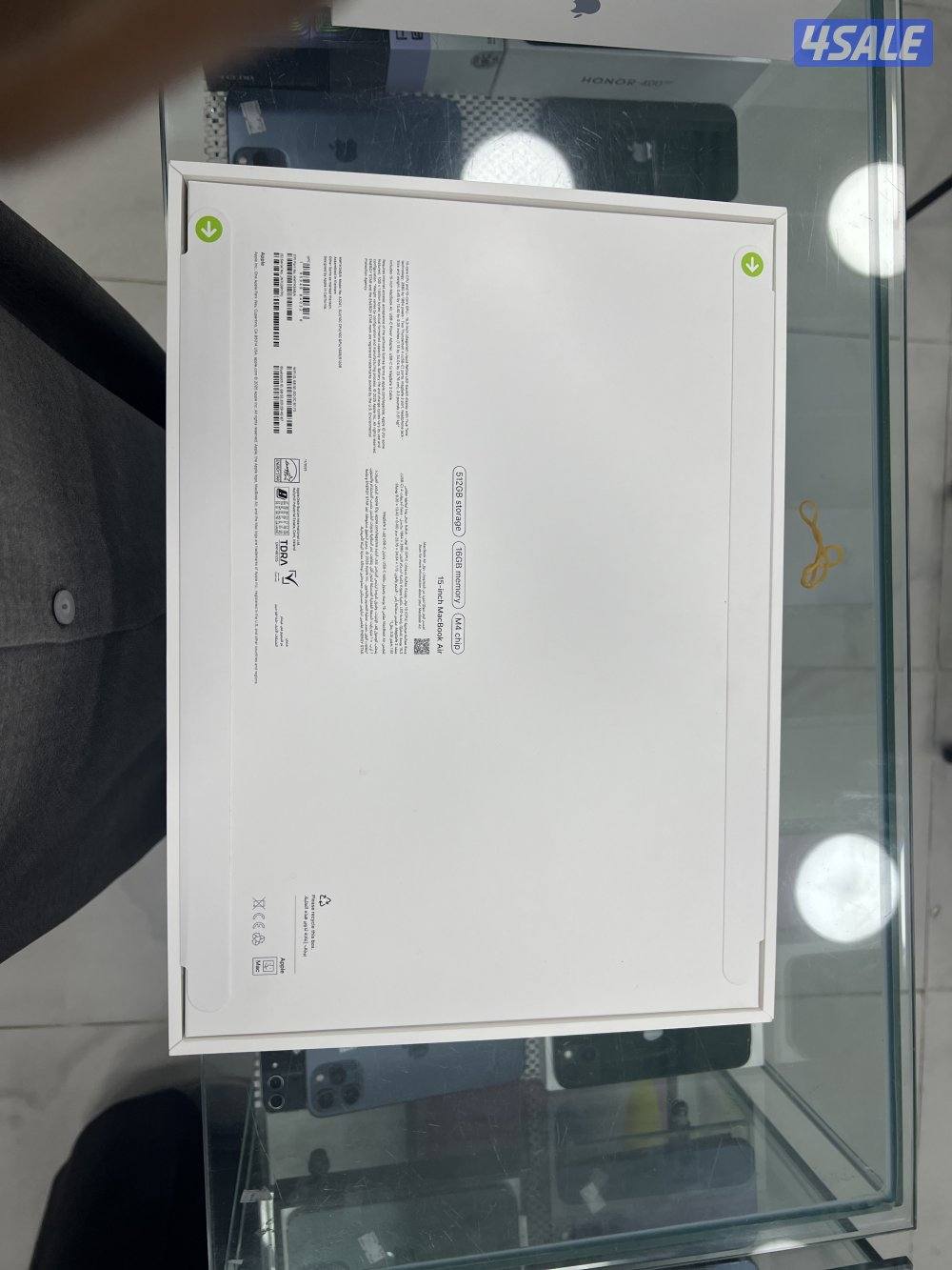 للبيع ماك بوك اير 15 انش0