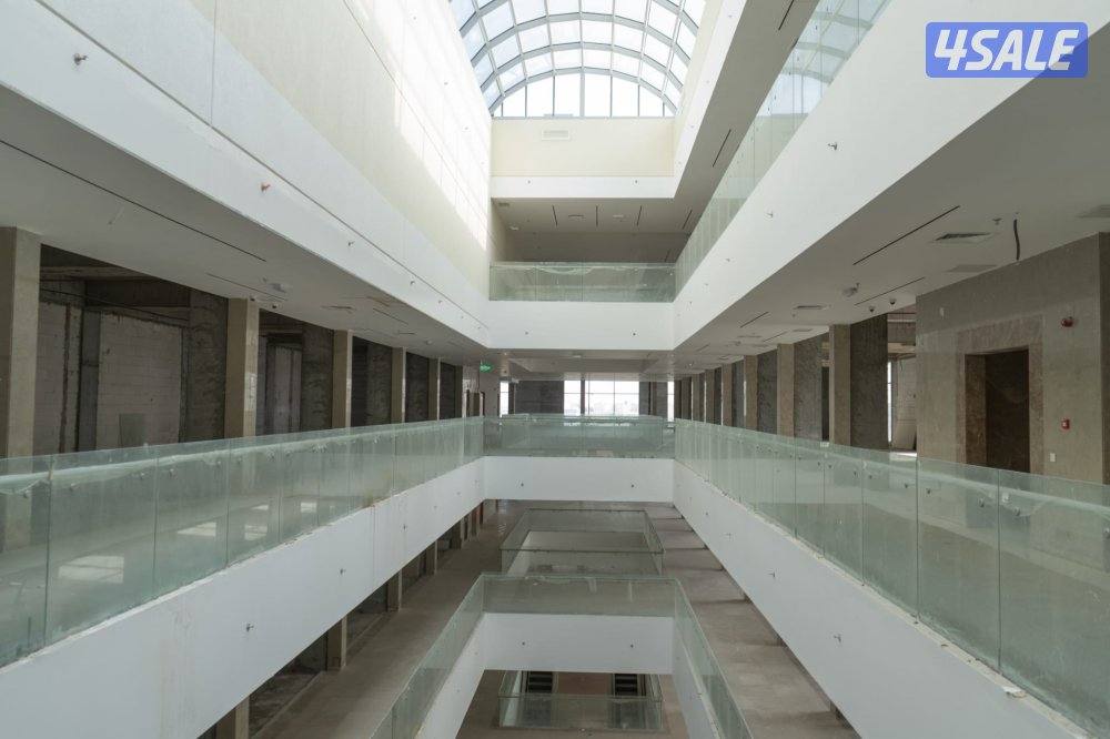 محلات بموقع متميز بمجمع لاجونا مول مساحات مختلفه3