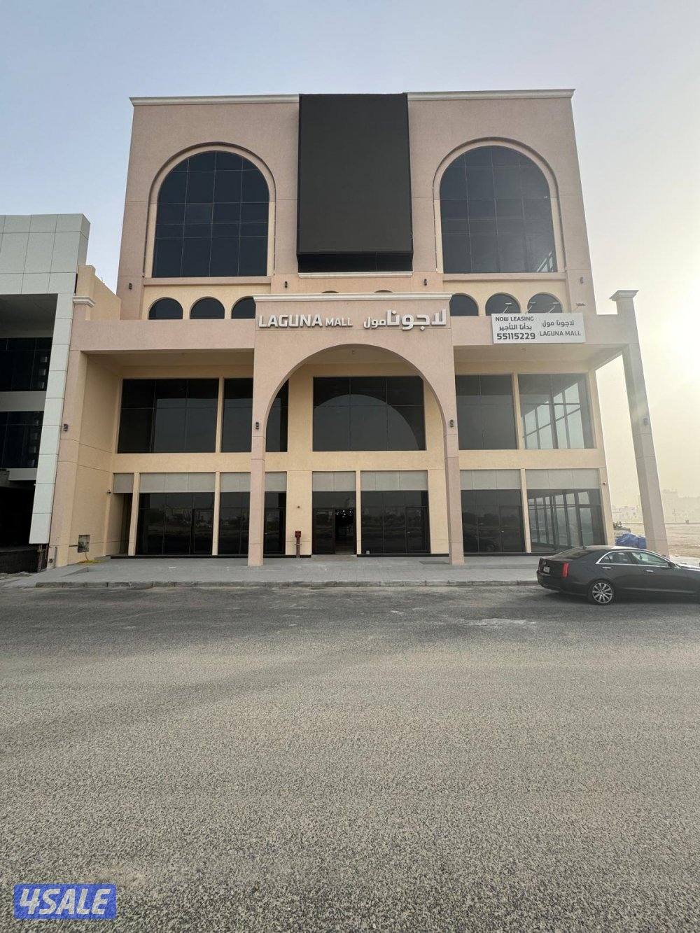 محلات بموقع متميز بمجمع لاجونا مول مساحات مختلفه15