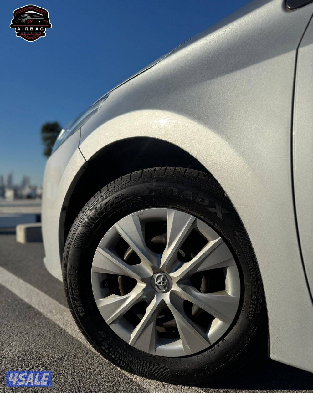 للبيع تويوتا كورولا 
موديل 2019
عداد 133 الف 
4 سلندر 
ماكينه 1600 cc3