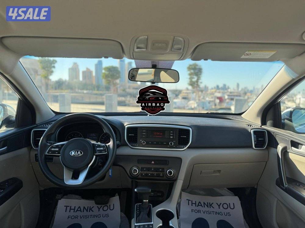 للبيع كيا سبورتاج موديل 2021
ماكينه 2400cc
عداد 139 الف صبغ الوكالة10