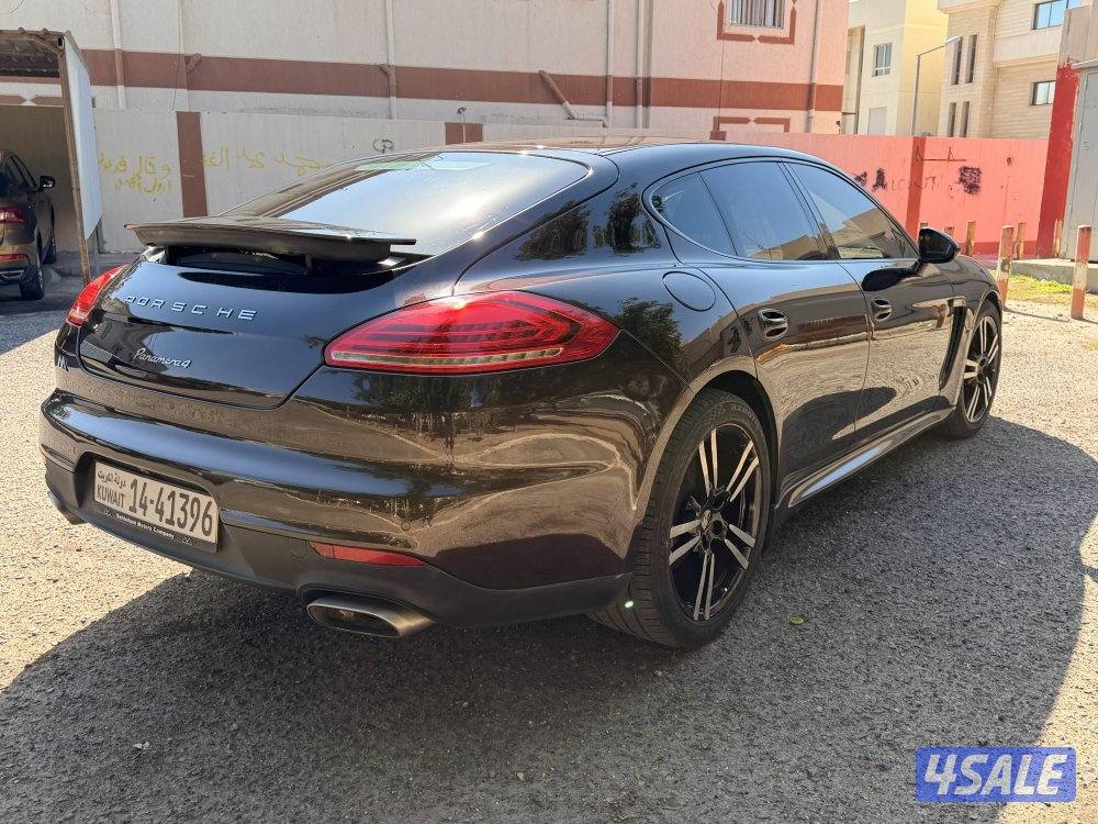 للبيع بانميرا فور موديل ٢٠١٤بحالة الوكالة3