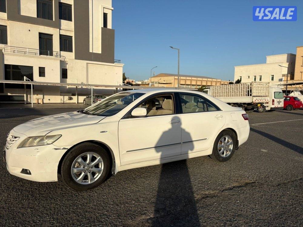 للبيع كامري glx موديل 20082