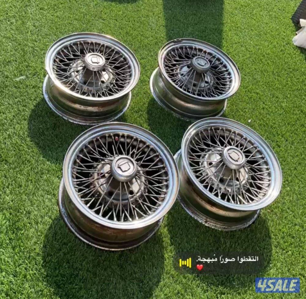 للبيع رنقات كاديلاك سيام اصلية مع الاغطية0