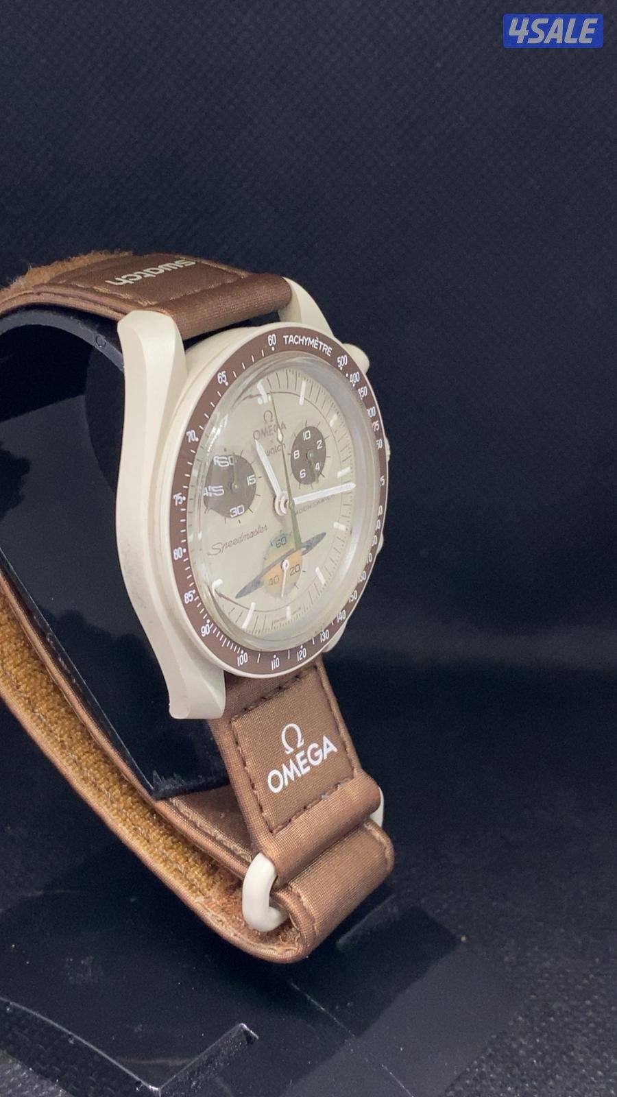 اوميجا سواتش مون فيس1