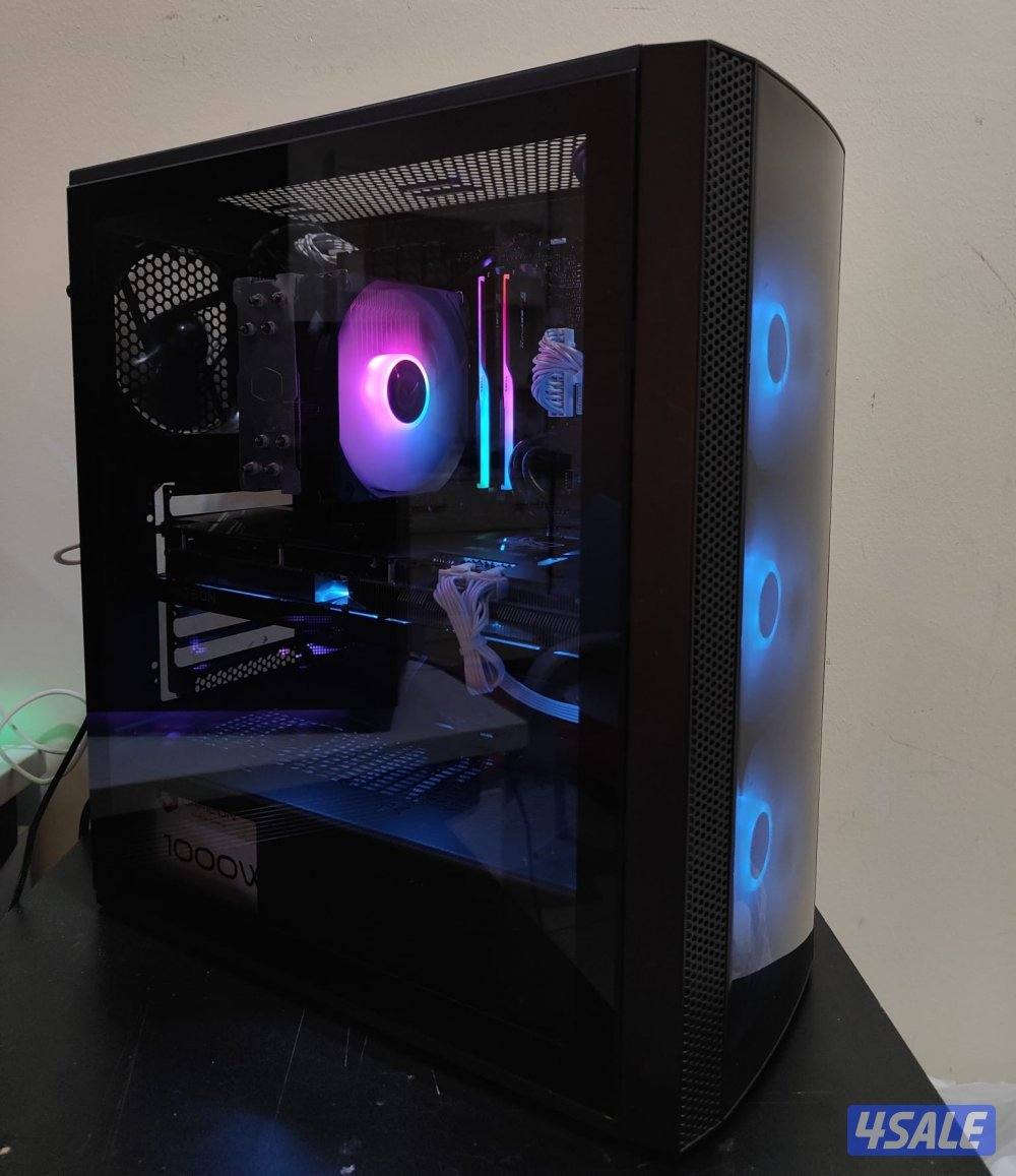 Ryzen 7-7700, RX 7800XT 16GB.0