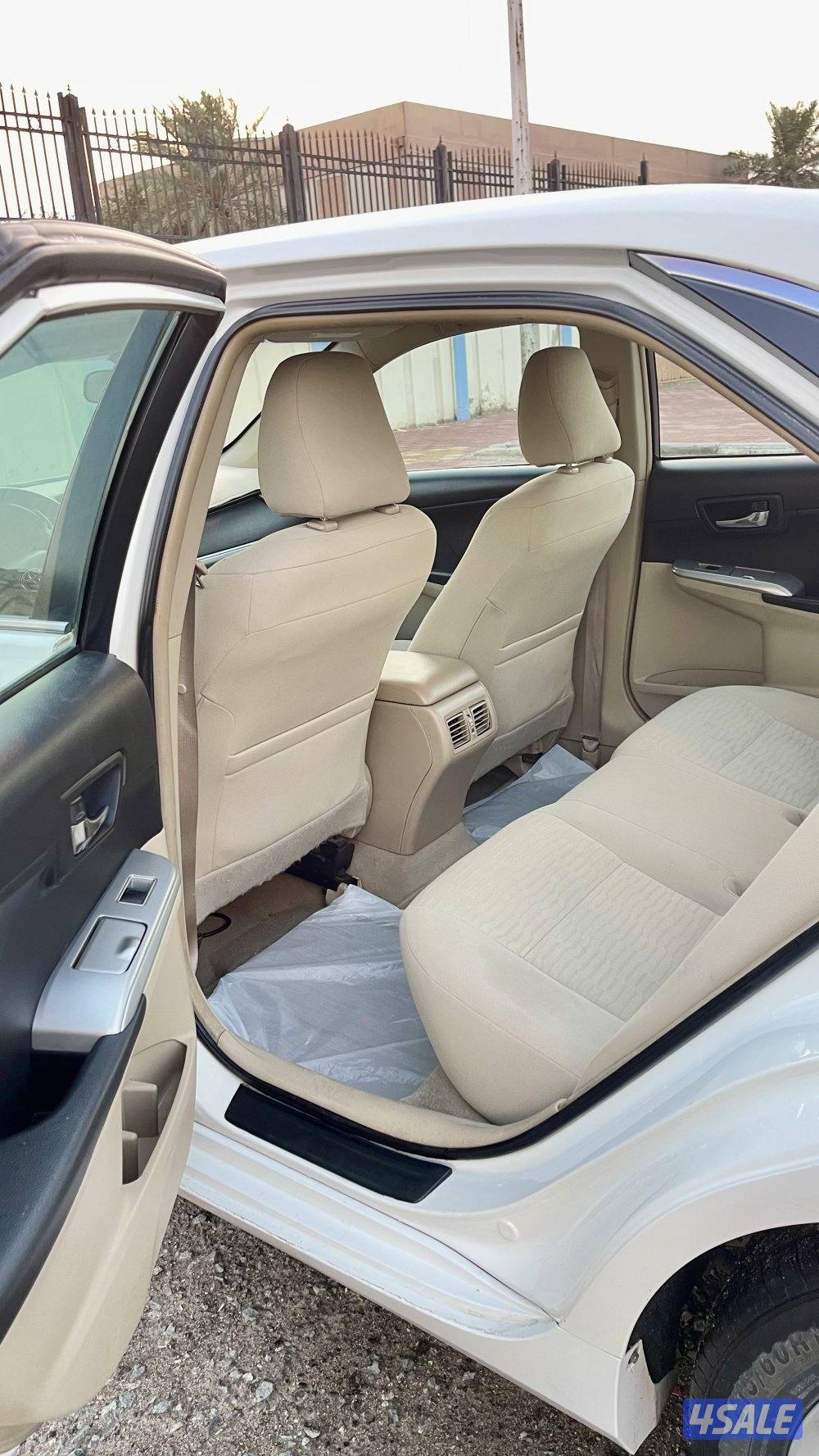 للبيع كامري 20166