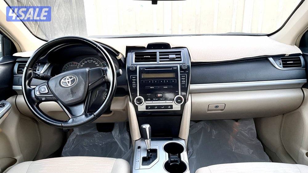 للبيع كامري 20167