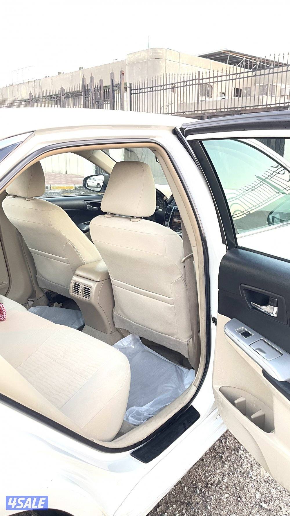 للبيع كامري 201611