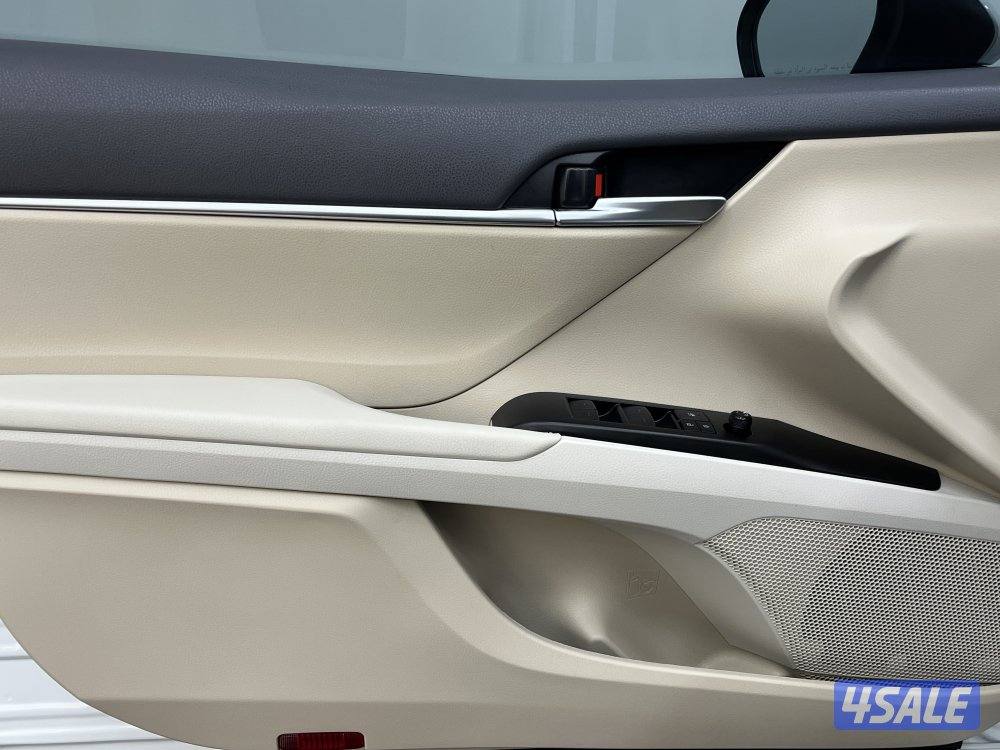 TOYOTA CAMRY 24CB4-L _ CAMRY LE10