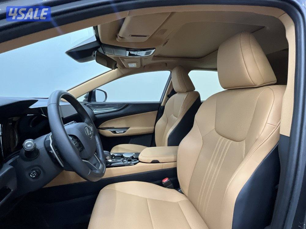 LEXUS NX350 PREMIER5