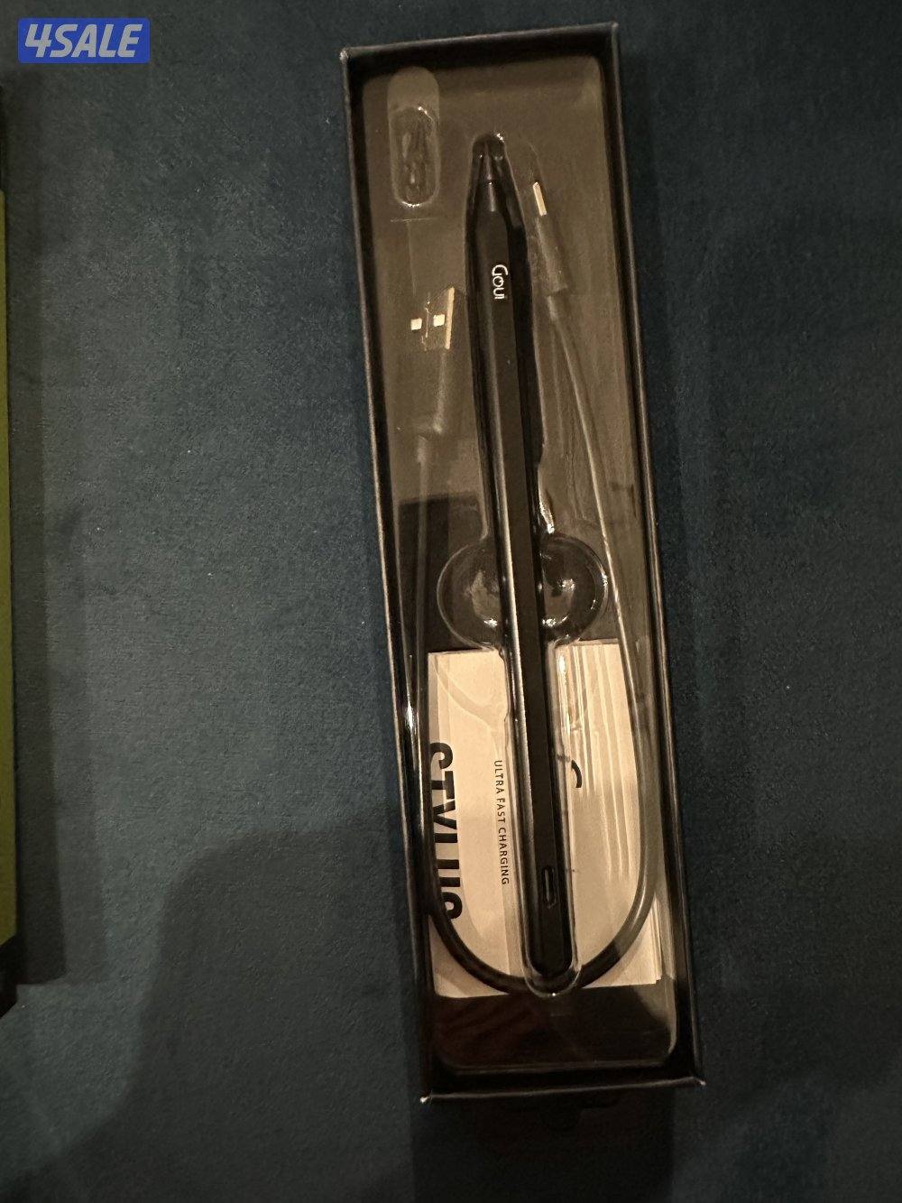 آيباد جيل عاشر ٢٥٦ جيجا ١٠.٨٦ إنش مستعمل حالة ممتازة مع قلم جووي اسود6