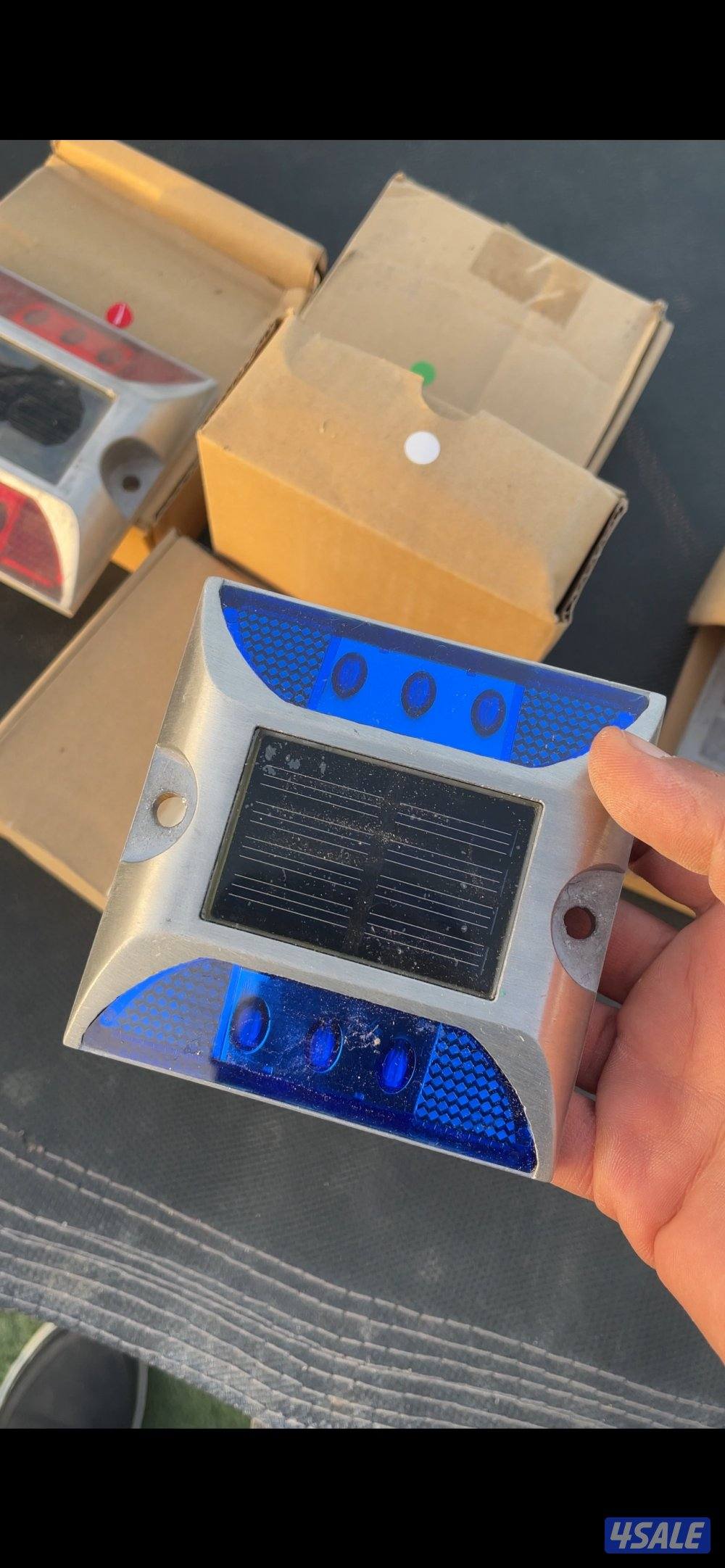 للبيع ليتات طاقة شمسية1