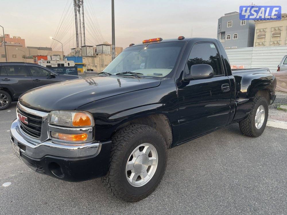 للبيع سييرا 2003 دبل قير- قير عادي وارد امريكا0