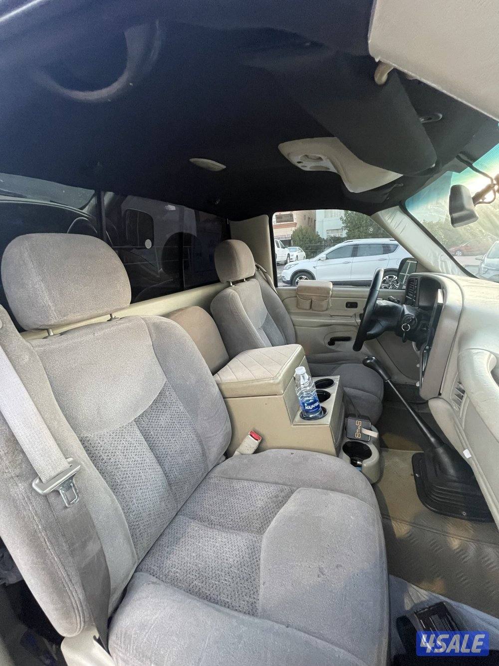 للبيع سييرا 2003 دبل قير- قير عادي وارد امريكا2