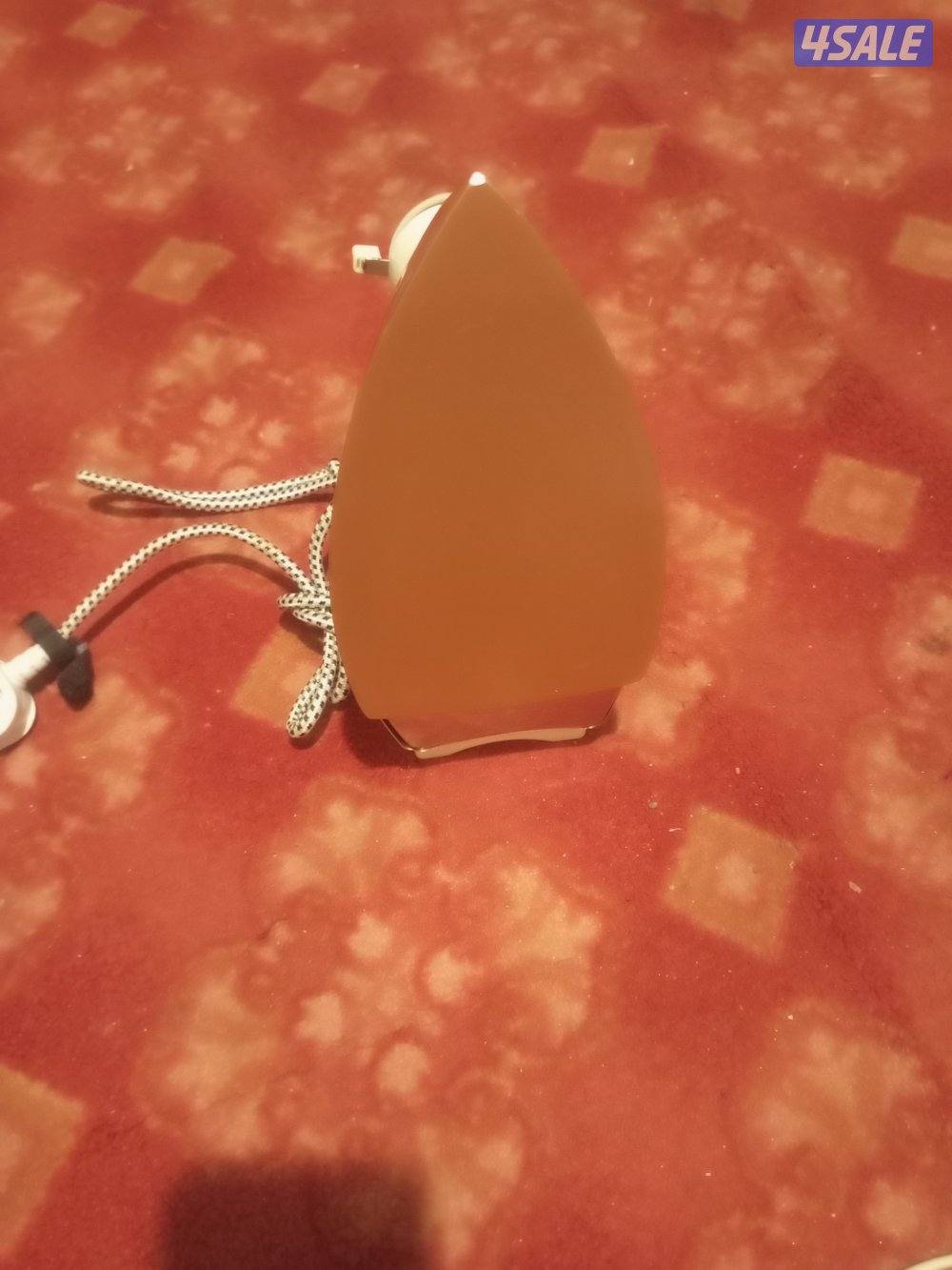 مكواة ملابس أولسنمارك – حالة ممتازة 🔥
📌 النوع: مكواة ملابس جافة
📌 ا6