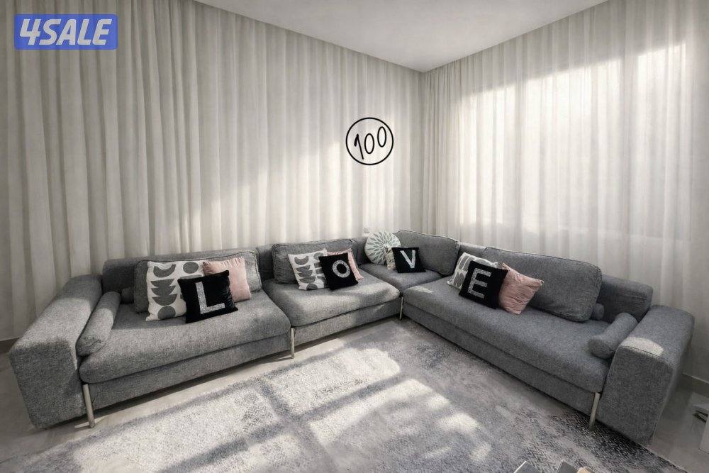 للبيع طاولات4