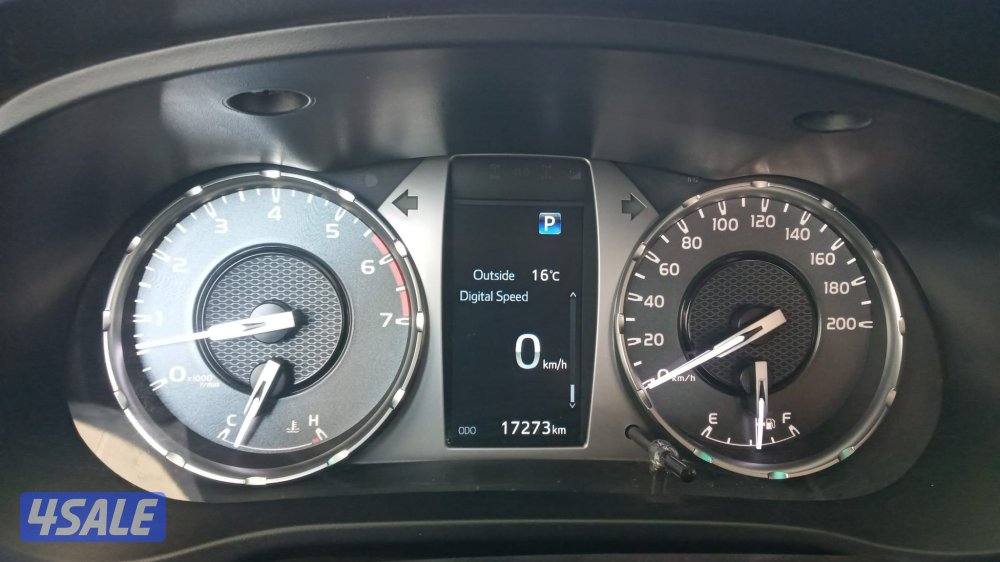 تويوتا هايلوكس موديل 20235