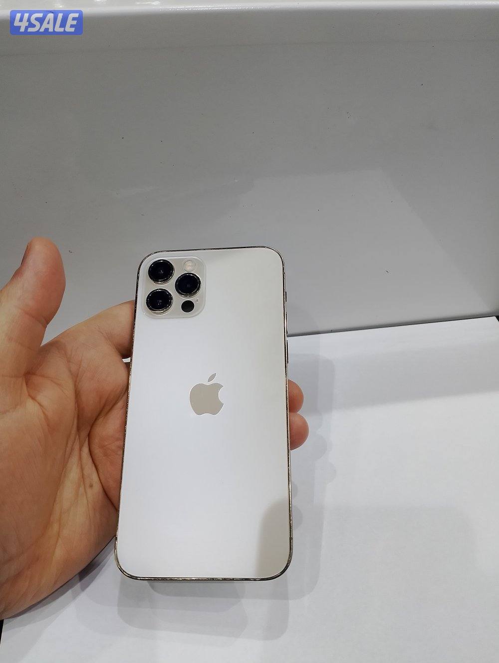 ايفون 12pro جيجا 128 ذهبي زيرو ضريبه0