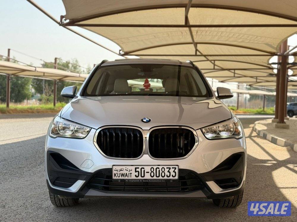 للبيع BMW X1 بحالة الوكاله5