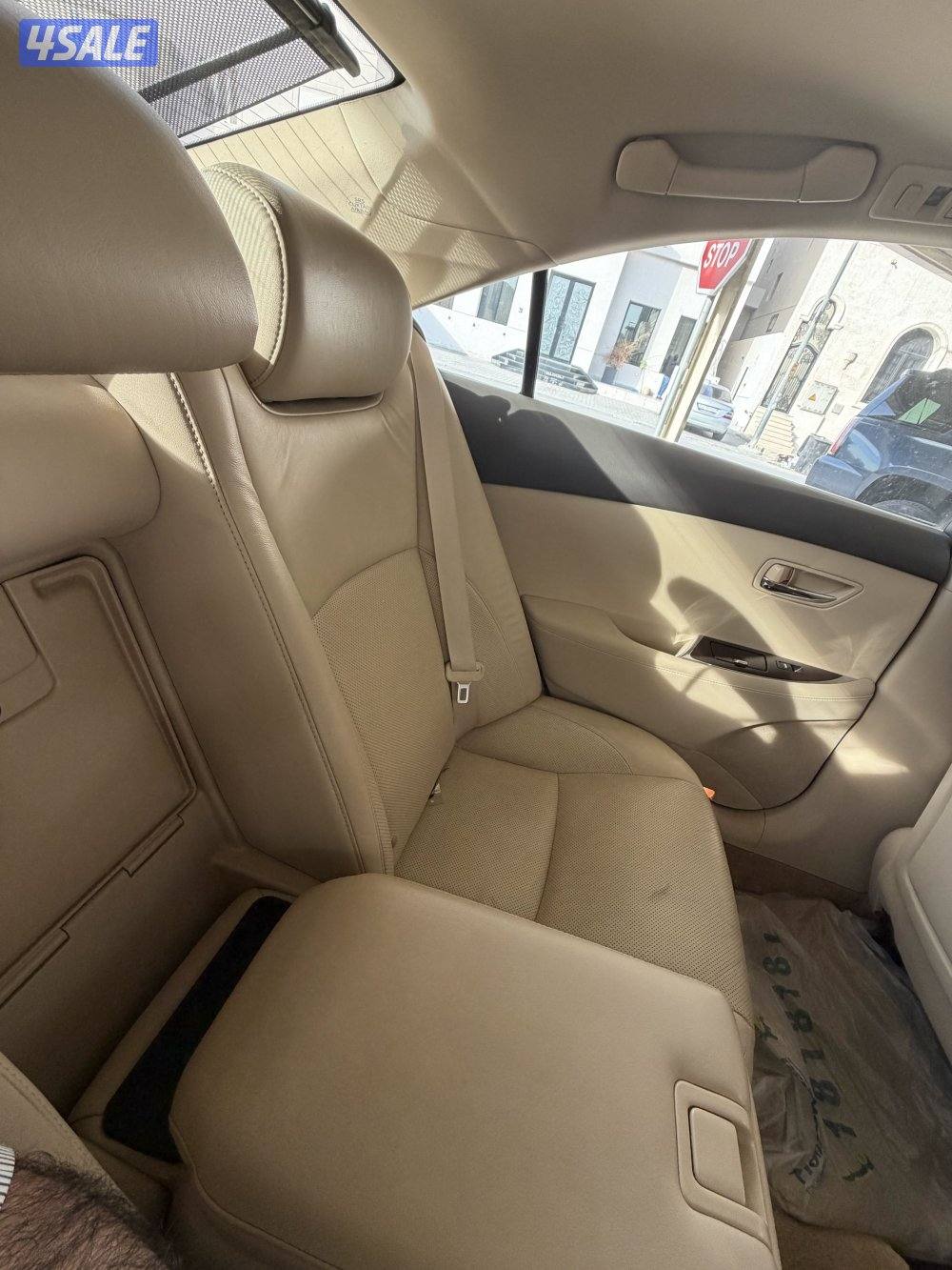 سيارة لكزس ES3502