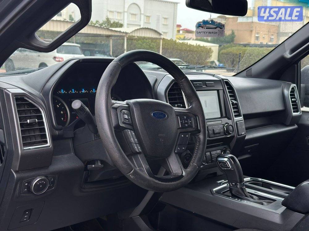 وانيت XLT
سلندر 88