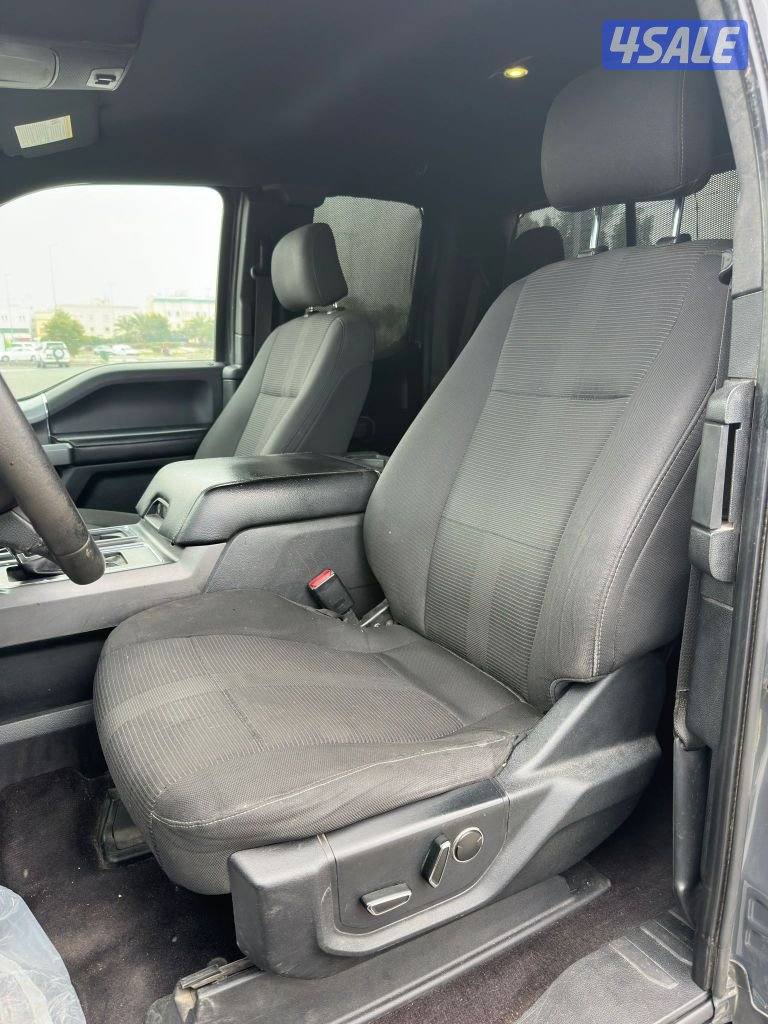 وانيت XLT
سلندر 810