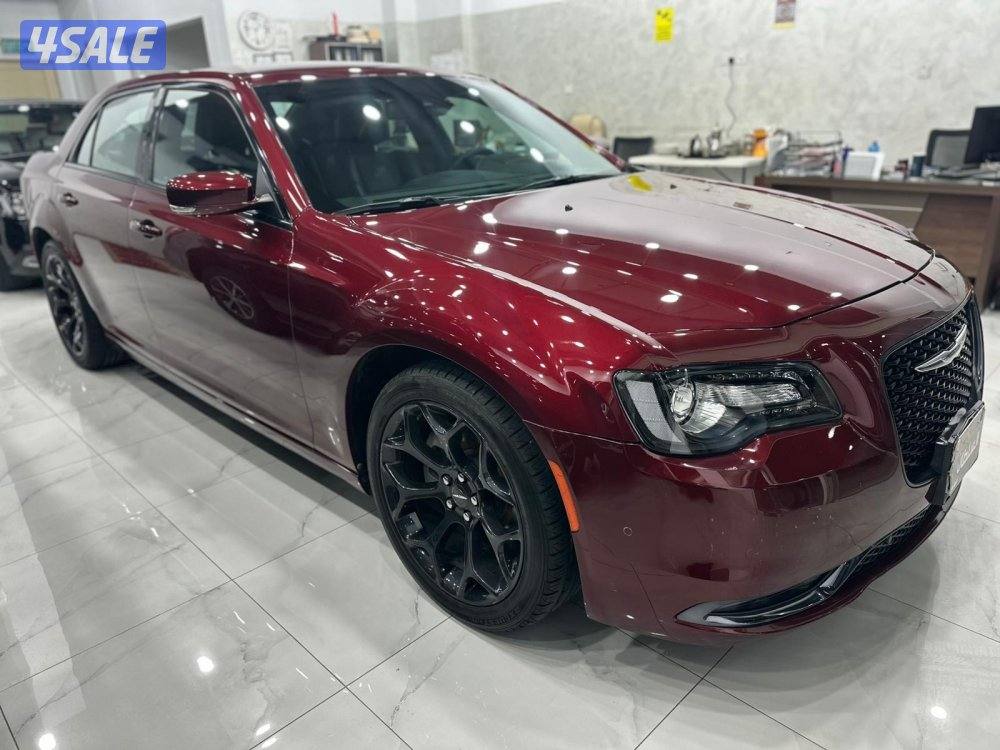 كرايزلر C300 S موديل ٢٠٢١ وارد الوكاله ماشي ٢١ ألف كم0