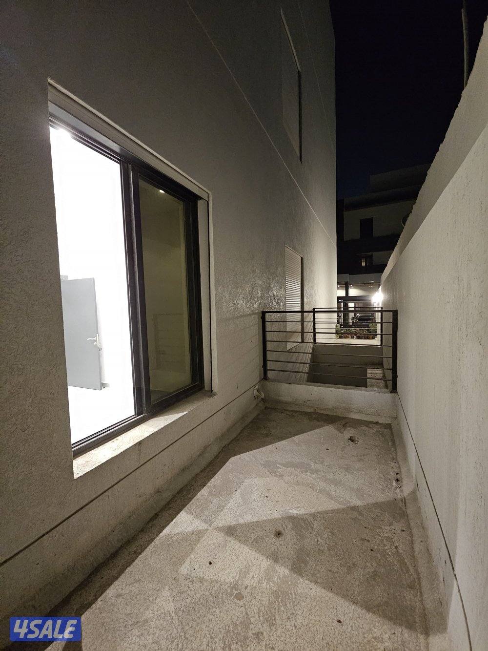 للإيجار شقة فاخرة أرضي أول ساكن بسلوى ق١١ موقع مميز جدا2