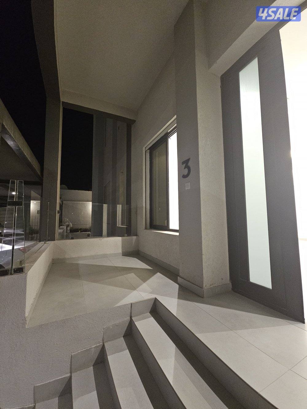 للإيجار شقة فاخرة أرضي أول ساكن بسلوى ق١١ موقع مميز جدا7