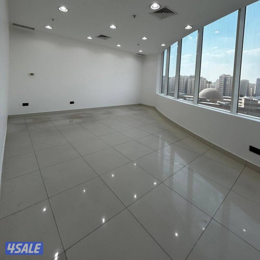 مكتب تجاري مع فترة سماح للإيجار في الفروانية2