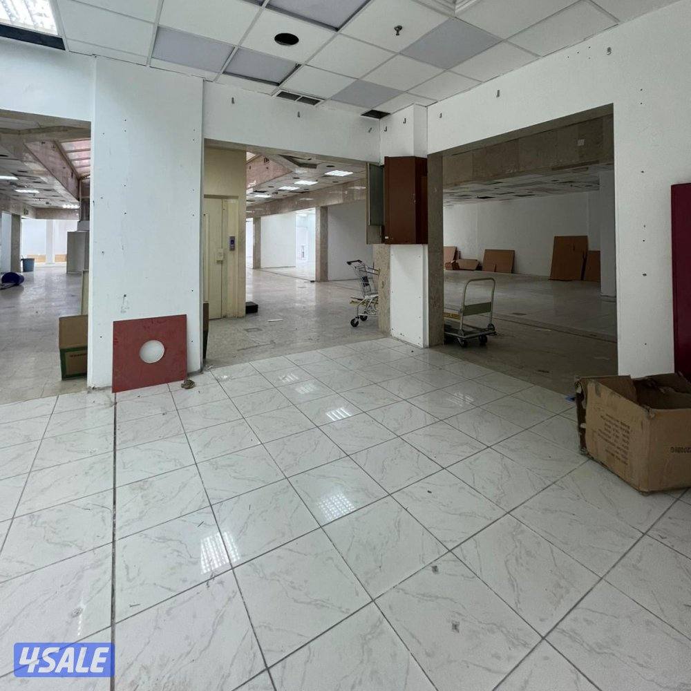 دور كامل سرداب تجاري للإيجار في الفروانية9